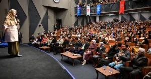 Bursa'da Yıldırım Belediyesi, Ramazan ayı etkinlikleri kapsamında Uzman Aile Danışmanı