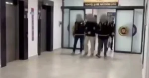 Yalova Valisi Ahmet Hamdi Usta, kendilerini polis ve savcı olarak