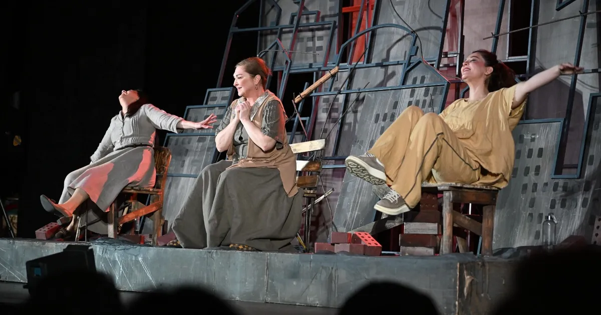 2. Uluslararası Mesir Tiyatro Festivali’nde duygu dolu performans