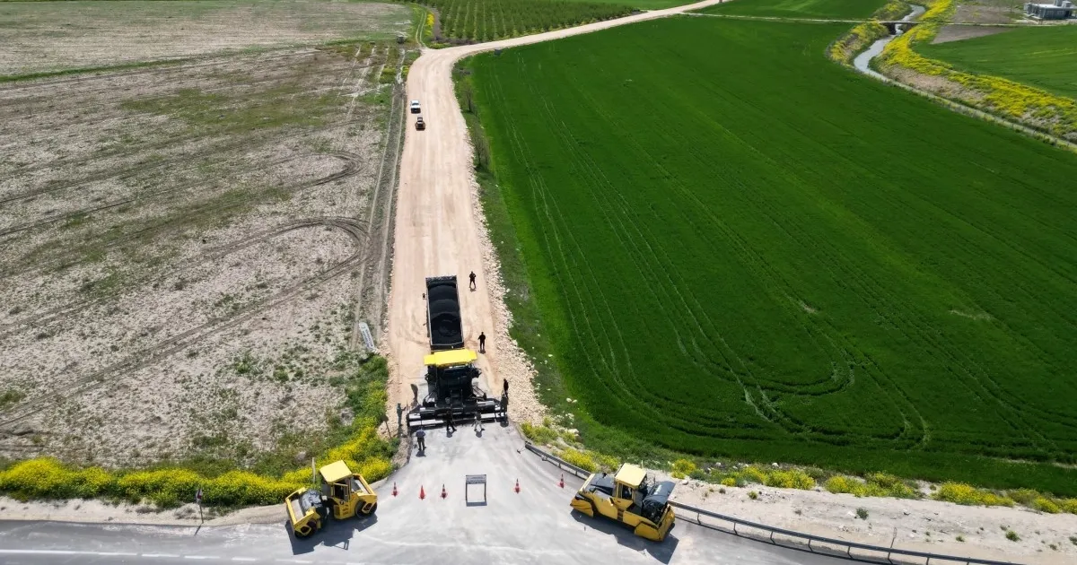 6 mahalle asfalta kavuşuyor