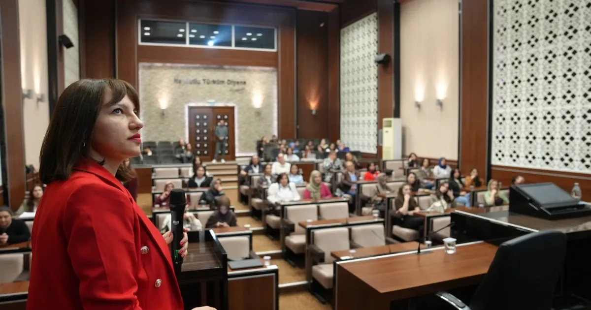 Ankara Keçiören Belediyesi’nden kadın sağlığı semineri