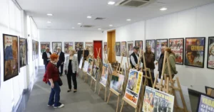 Antalya Büyükşehir Belediyesi, “Yeşilçam Film Afişleri Sergisi” ile sanatseverleri buluşturdu.