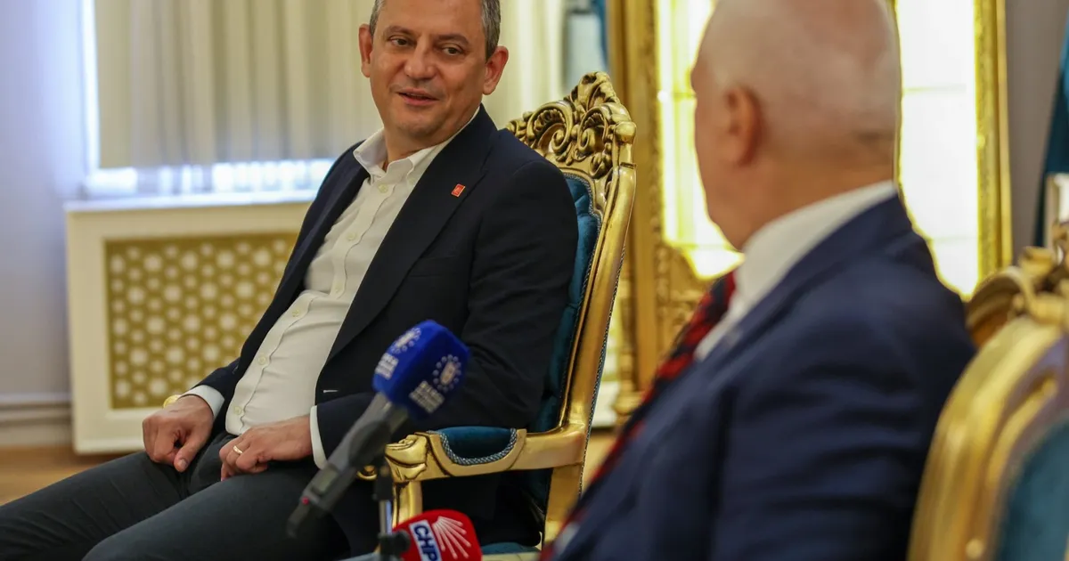 Başkan Bozbey’in ifadesi başladı, Özgür Özel Bursa’ya geliyor