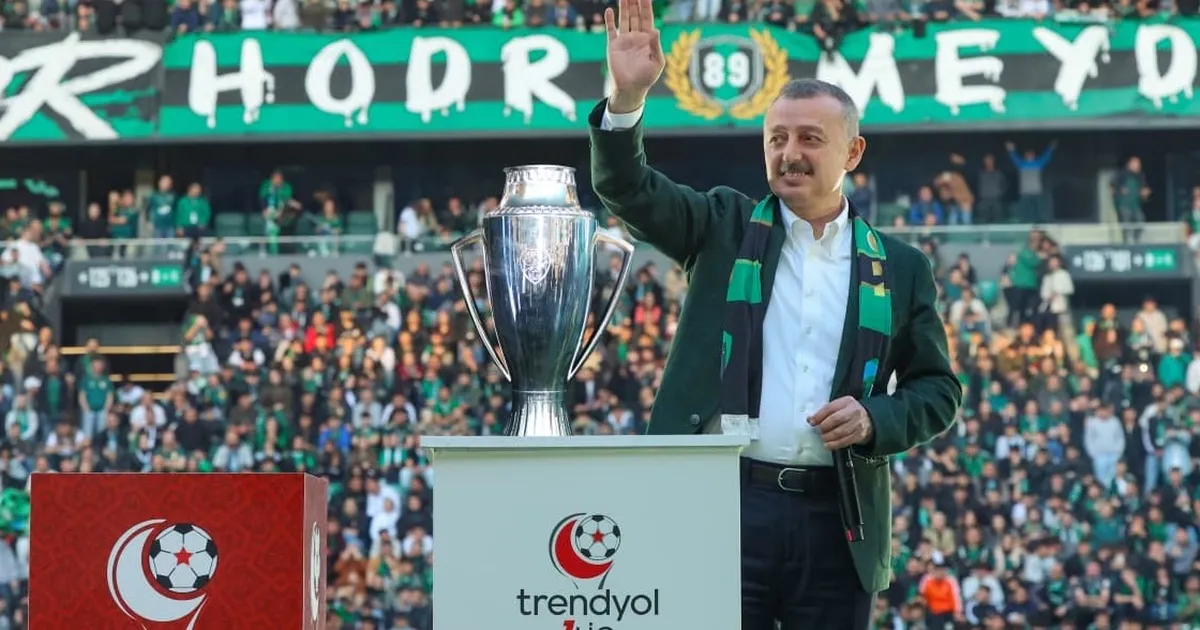 Başkan Büyükakın’dan Kocaelispor’a 60. yıl mesajı