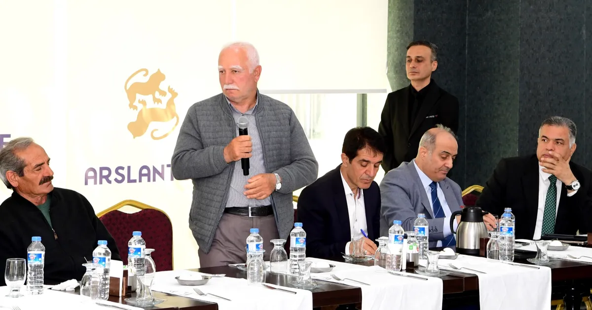 Başkan Sami Er, Malatya’daki muhtarlarla buluştu