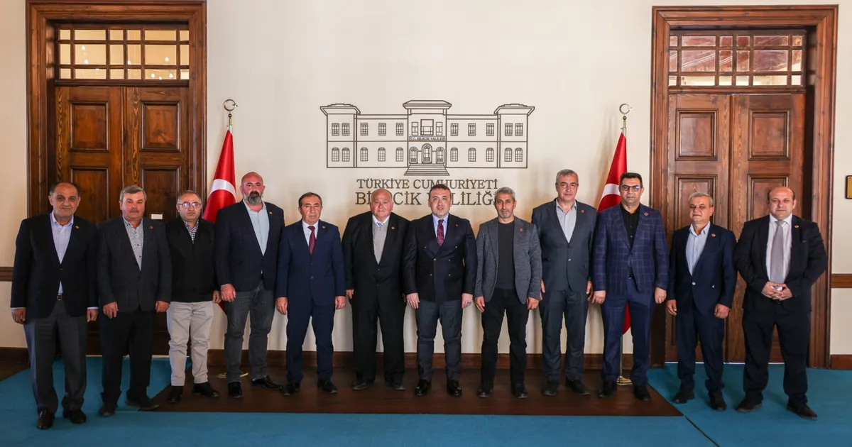 Bilecik’te Vali Sözer’den muhtarlara tam destek