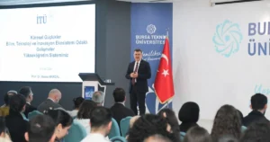 BTÜ Konuşmaları’nın konuğu olan İTÜ Rektörü Prof. Dr. Hasan Mandal,