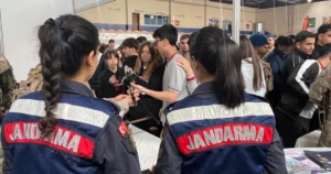 Bursa İl Jandarma Komutanlığı, “8. Üniversite ve Meslek Tanıtım Günleri”nde
