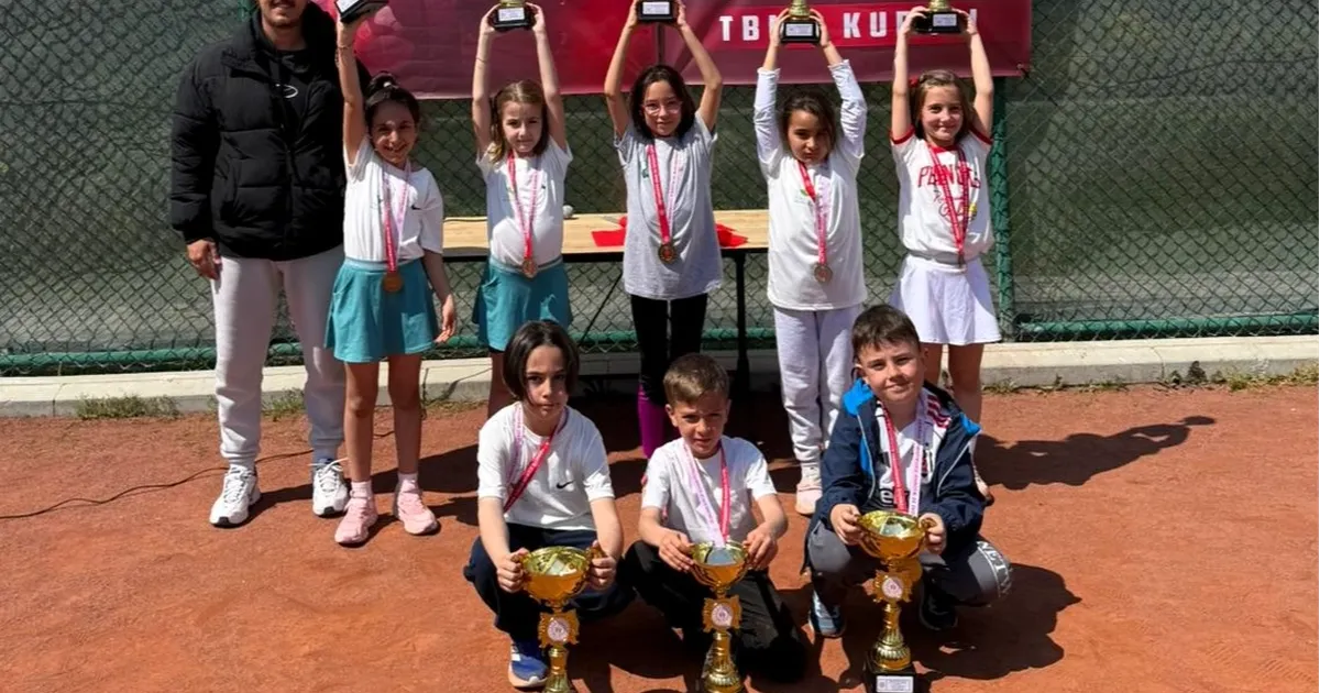 Bursa Osmangazili raketler 23 Nisan Kupası’nda parladı