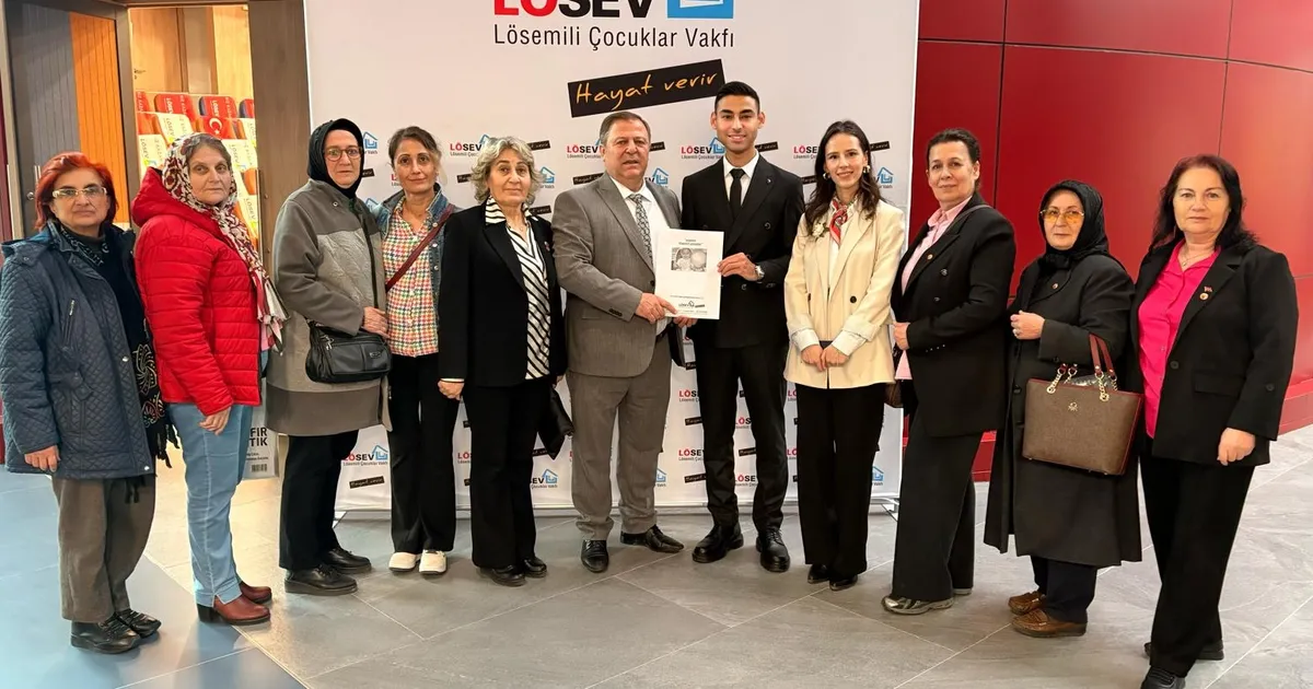 Bursa’da emeklilerden LÖSEV’e 23 Nisan hediyesi