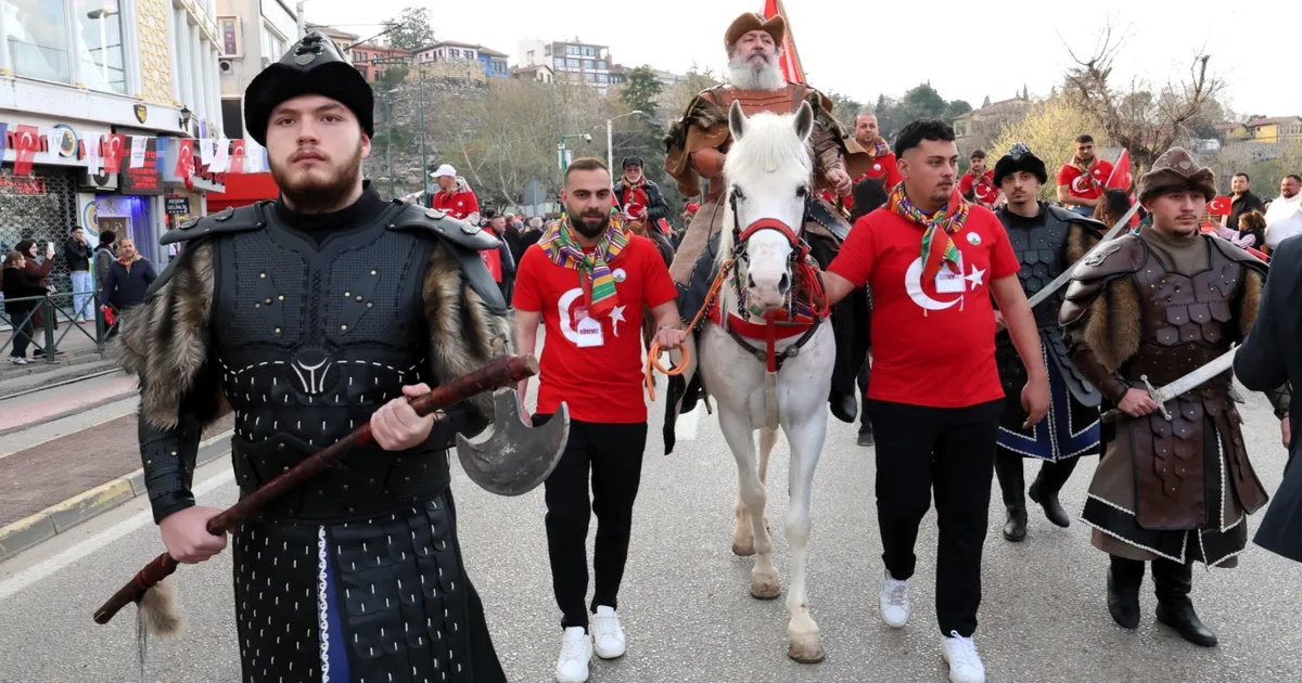 Bursa’da tarihin izinde anlamlı yürüyüş