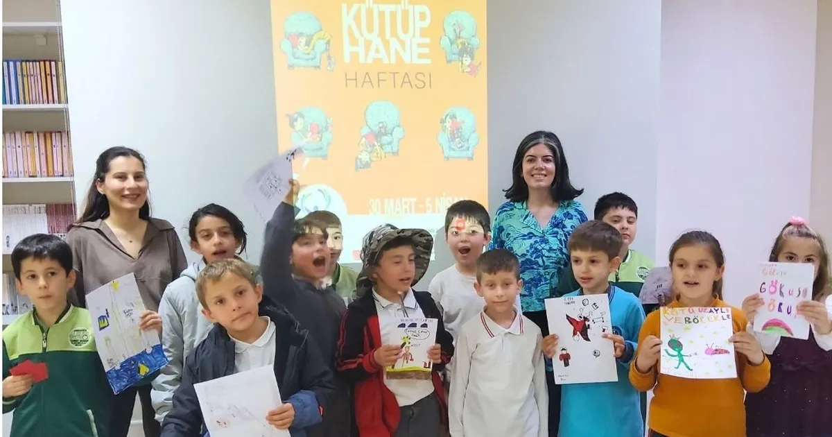 Çanakkale’de miniklerin kütüphane coşkusu