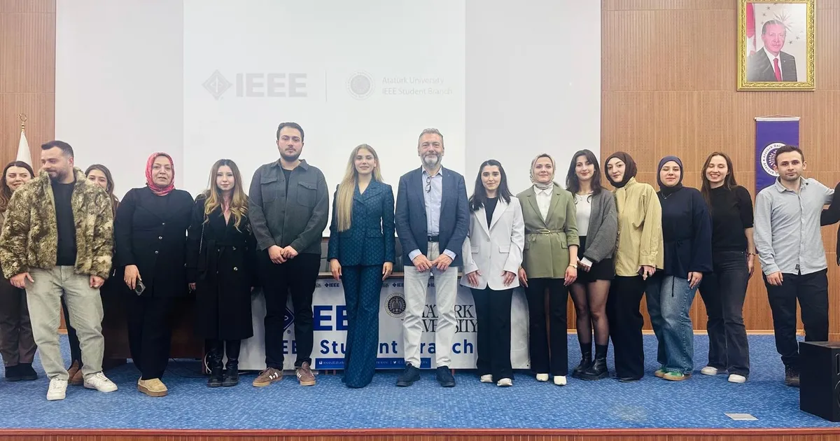 Erzurum’da Atatürk Üniversitesi’nde genç mühendislere hukuki bilgilendirme