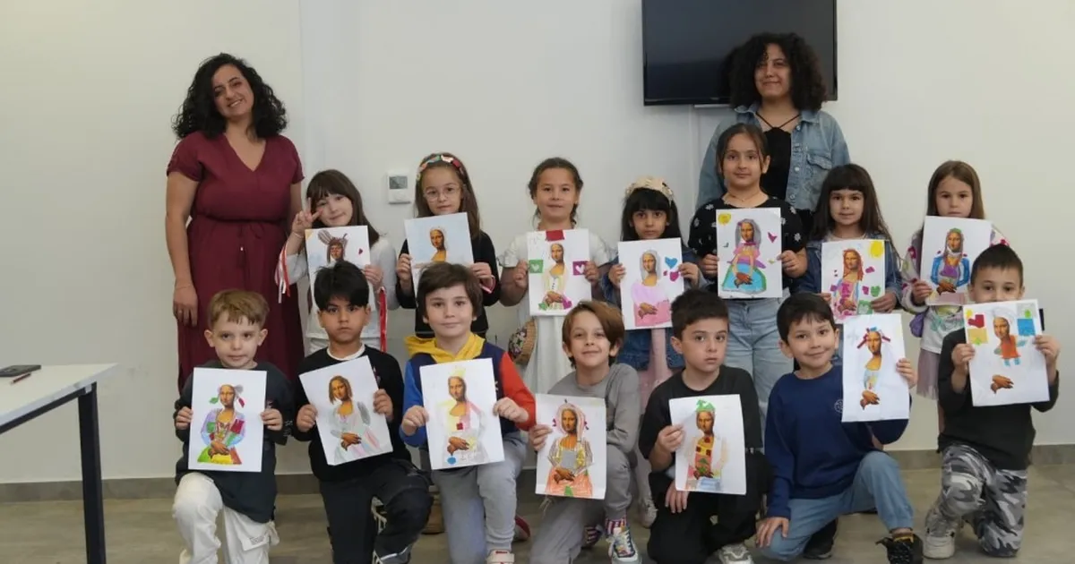 Eskişehir’de ‘Çocuk Sanat Akademisi’ açıldı