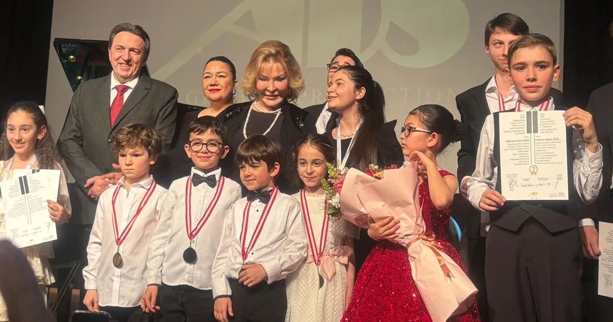 Genç yeteneklerin yıldızı İzmir’de parladı