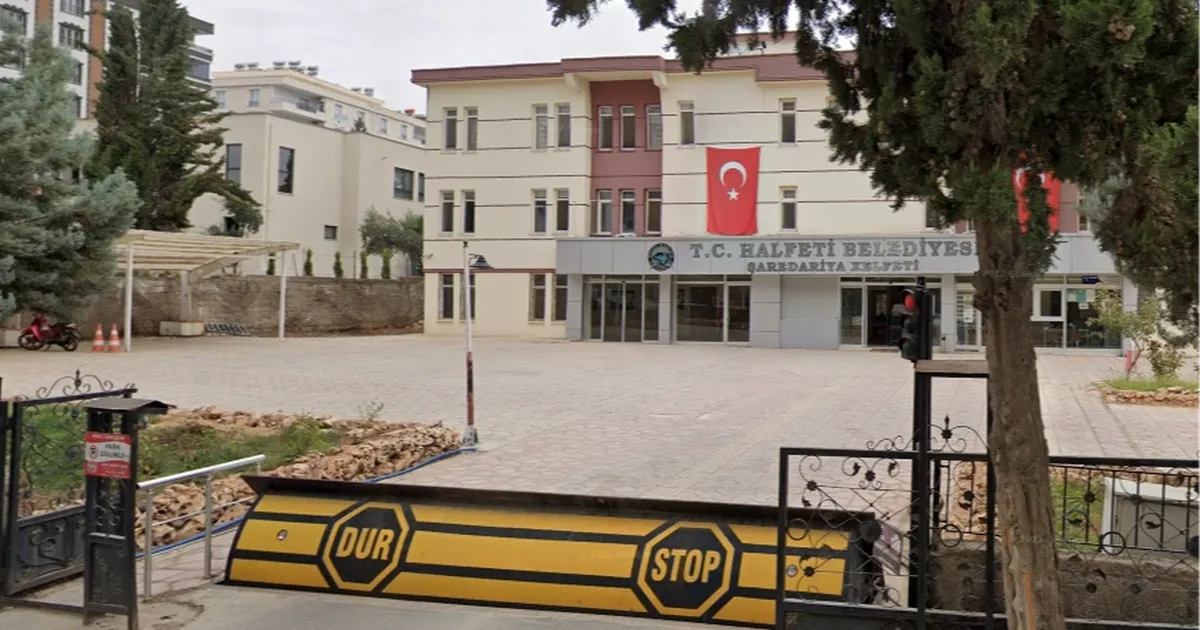 Halfeti Belediyesi’ne operasyon: 49 gözaltı!