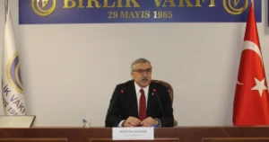 AK Parti Genel Başkan Yardımcısı Hüseyin Yayman, Birlik Vakfı'nda verdiği
