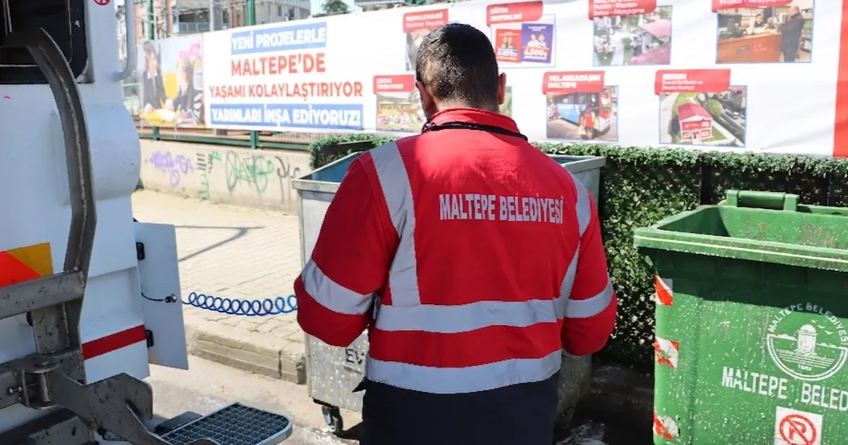 İstanbul Maltepe’de bahar temizliğine Çınar’la devam