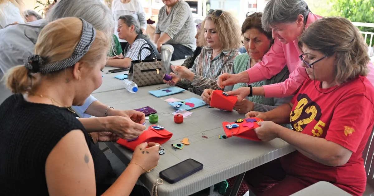İzmir Bornova’da görünmeyen emeğin sesi yükseldi