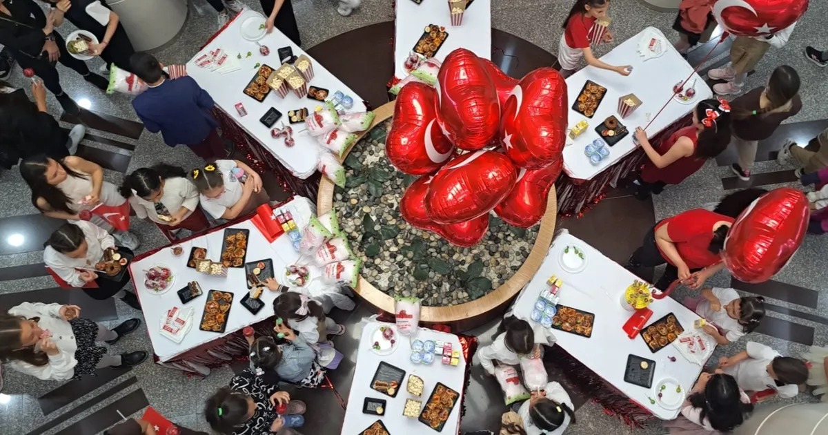 İzmir Bornova’da o ruh çocukların sesiyle yükseldi