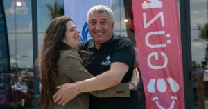 İzmir'de Güzelbahçe Belediye Başkanı Mustafa Günay, Maltepe Marin Projesi’nin açılışında