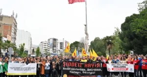 Tüm Türkiye’yi yasa boğan okul saldırılarına karşı, Bornova Kent Konseyi