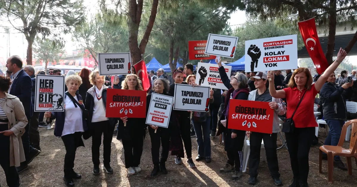 İzmir’de Meslek Fabrikası’nın her yerinde çalışanlarının emeği var