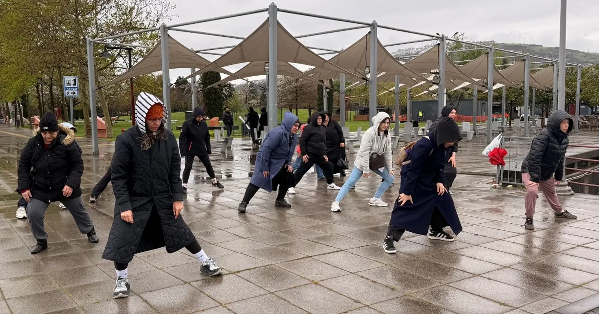 İzmit’te bayram coşkusu sağlıklı adımlarla başladı