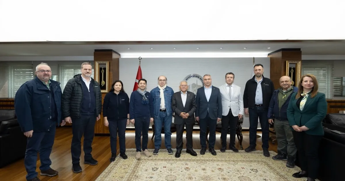 Kayseri Büyükşehir Belediye Başkanı Dr. Memduh Büyükkılıç, “Yerel Zemin Yapı