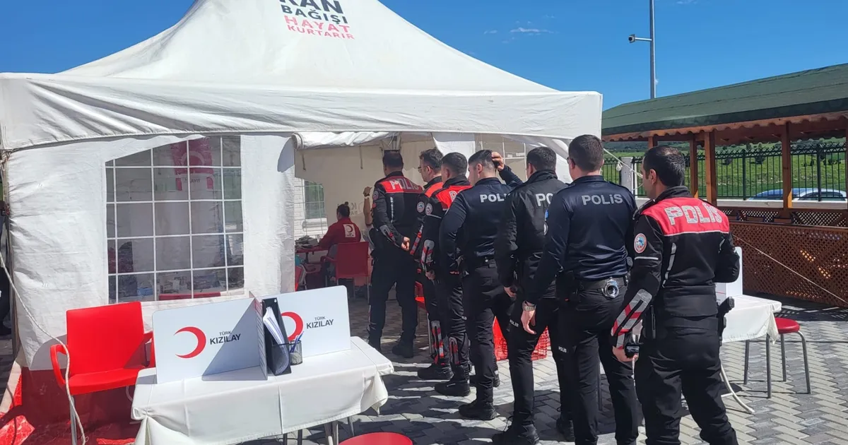 Keşan polisinden hayat veren bağış