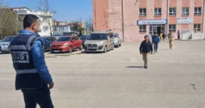 Şanlıurfa ve Kahramanmaraş’ta eğitim camiasını yasa boğan silahlı saldırıların ardından,