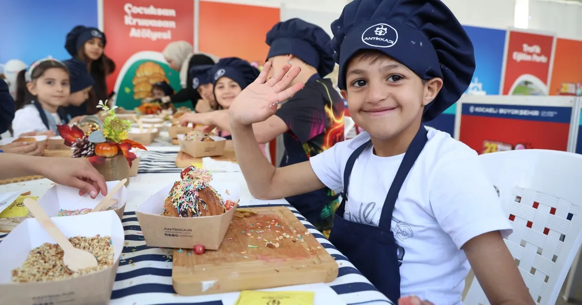 Kocaeli’de çocuklar kahraman da oldu aşçı da