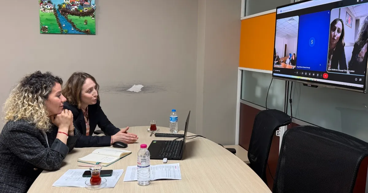 Kocaeli’nin sosyal hizmet modeli akademiye taşındı