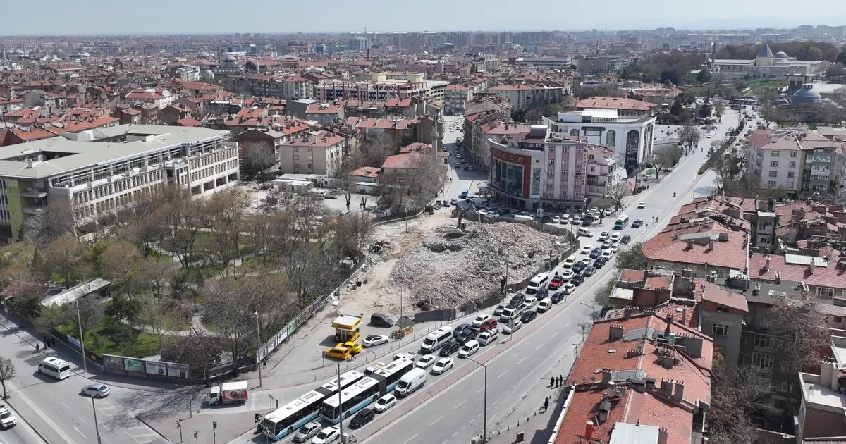 Konya Beşyol Kavşağı’nda 8 binada yıkım tamamlandı