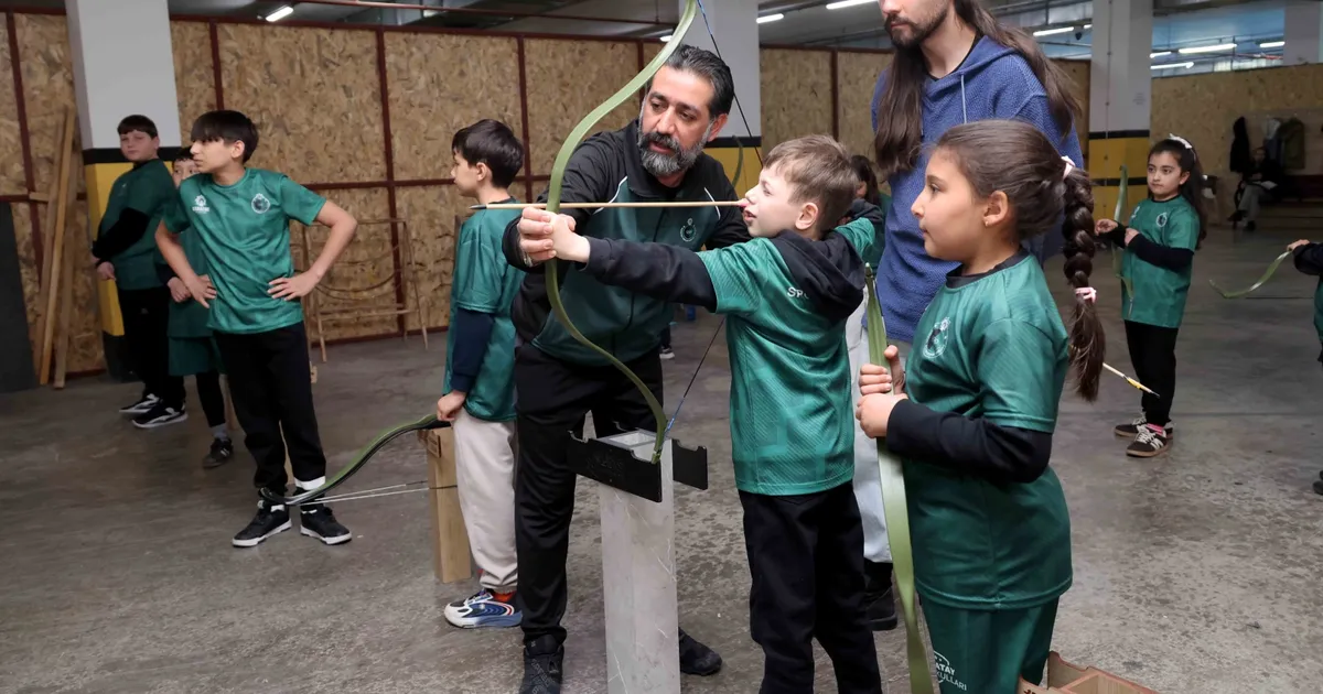 Konya Karatay’da kış spor okullarına yoğun ilgi