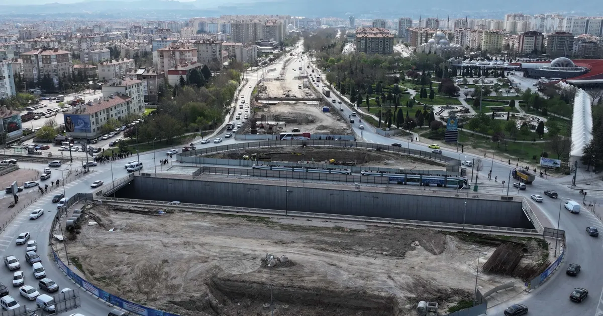 Konya’da Stadyum-Şehir Hastanesi Tramvay Hattı’nda ikinci etap sürüyor