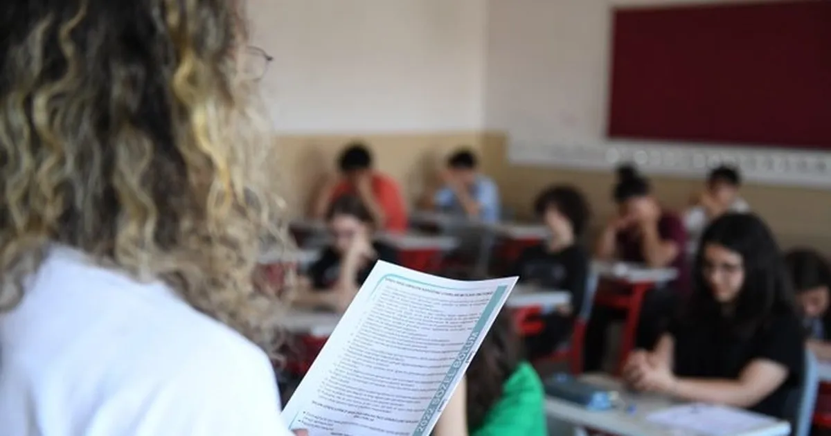 LGS’de yeni uygulama… Sertifikalı okuyucu ve kodlayıcılar görev yapacak