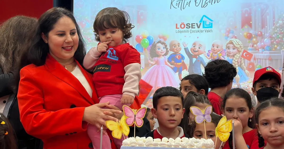 Lösemili çocukların LÖSEV ile 23 Nisan coşkusu