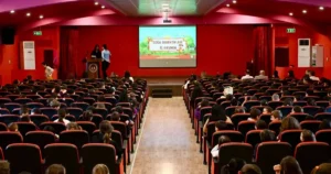 Manisa Büyükşehir Belediyesi’nin çocuklara çevre bilinci kazandırmak amacıyla hayata geçirdiği