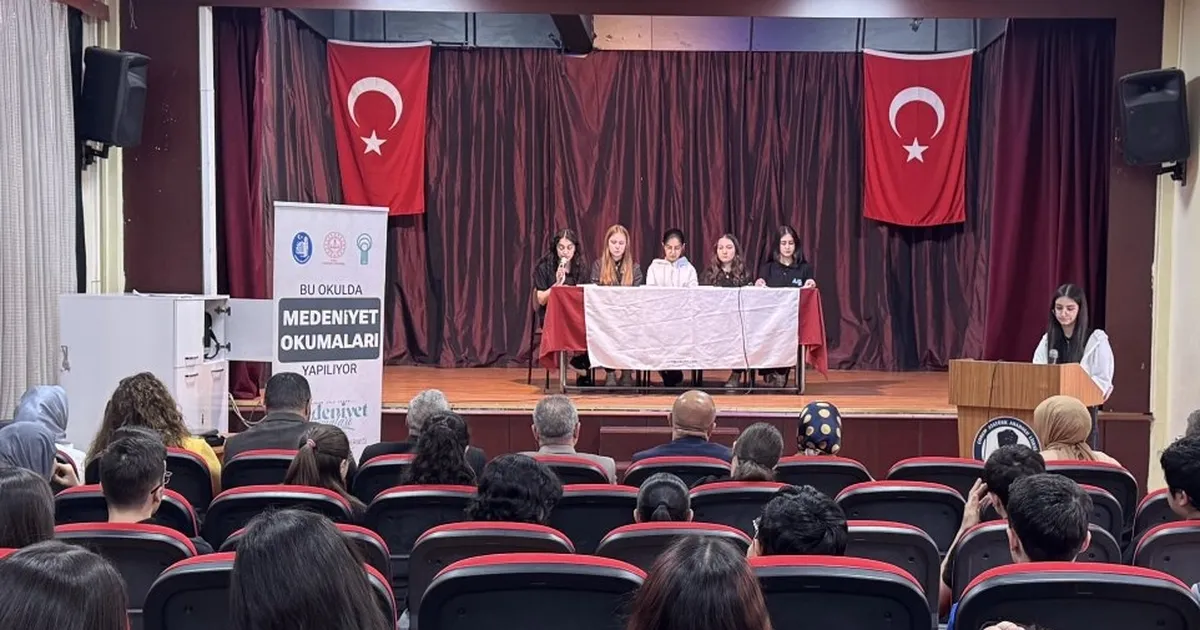Medeniyet Okumaları Projesi öğrencilerle buluşuyor
