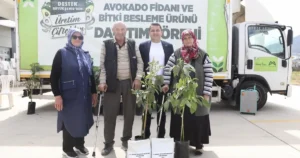 Tarımsal kalkınmanın önünü daha da açmak için çalışmalarını sürdüren Mersin