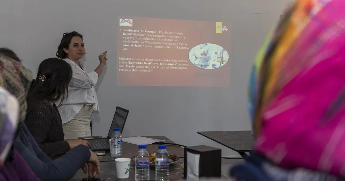 Mersin Büyükşehir Belediyesi, kırsal mahallelerde üretici kadınlara yönelik destek çalışmalarını