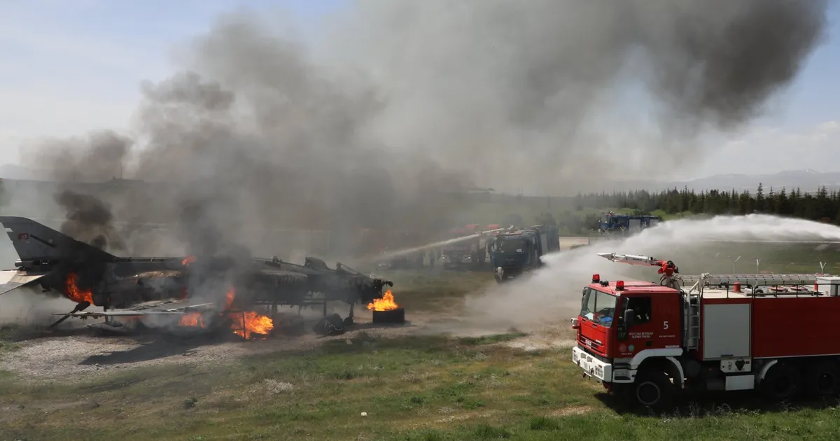 MSB’den Malatya’da ‘uçak yangını’ tatbikatı
