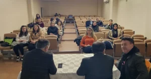 Mudanya Halk Eğitimi Merkezi tarafından düzenlenen seminerde, özel gereksinimli bireylerin