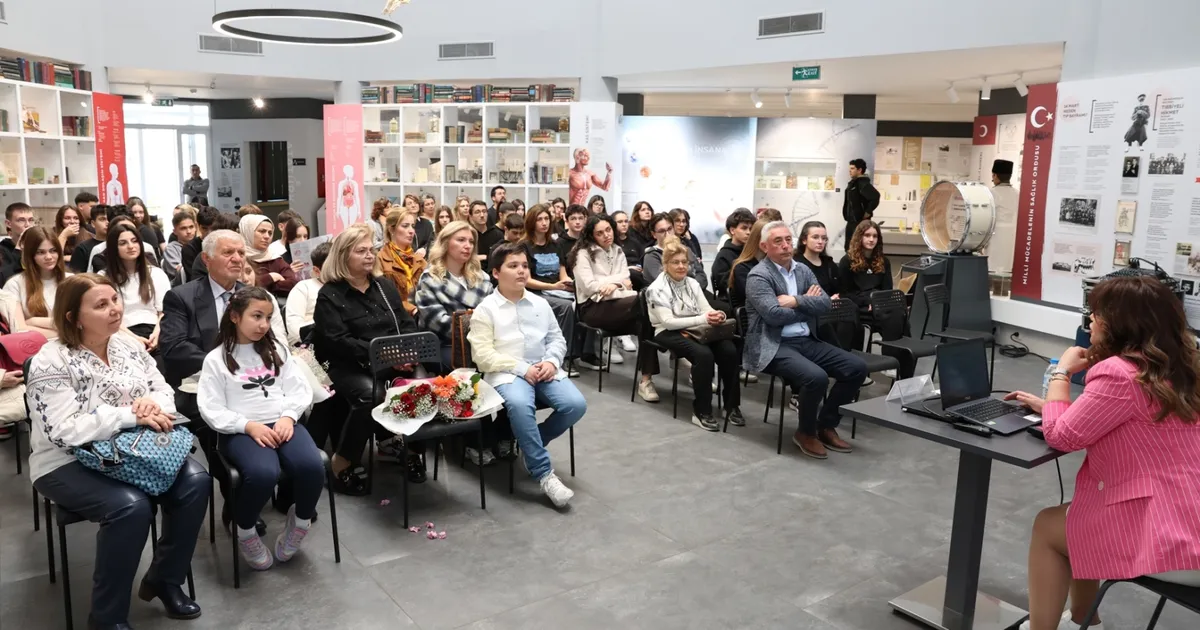 Nilüfer Sağlık Buluşmaları’nda çocukluk aşıları bilinci