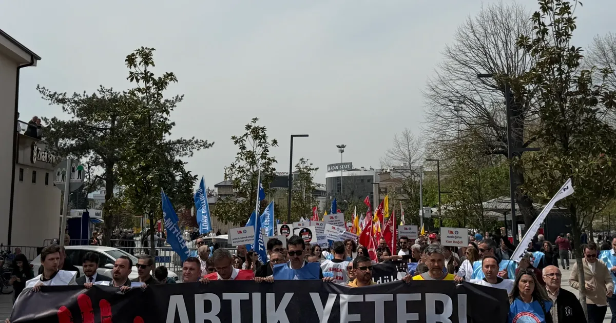 Okullarda şiddete tepki! Düzce’de eğitim sendikalarından ‘yeter’ çağrısı