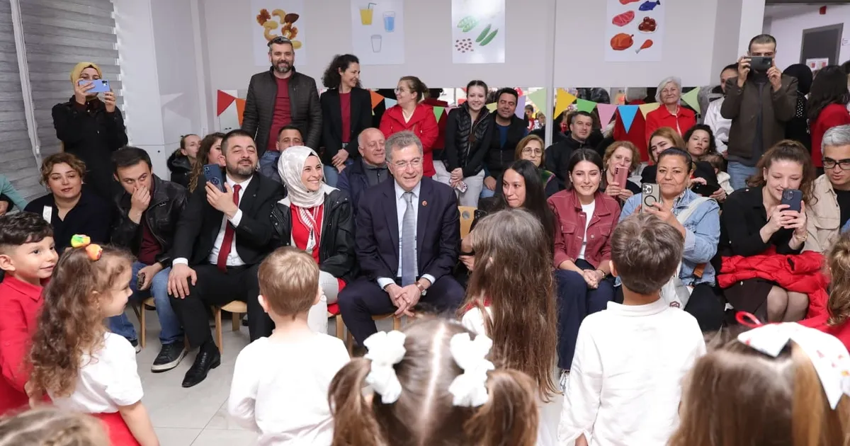 Osmangazi Belediyesi’nin kreşlerinde 23 Nisan sevinci