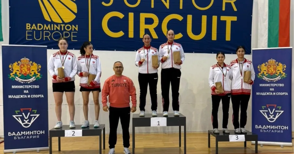 Osmangazili badmintonculardan çifte başarı