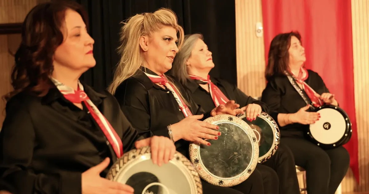 Osmangazili kadınlardan muhteşem ritim gösterisi