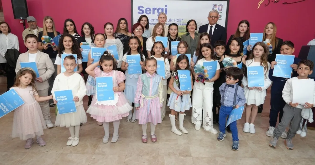 “Renklerin Çocuk Hali” sergisi açıldı